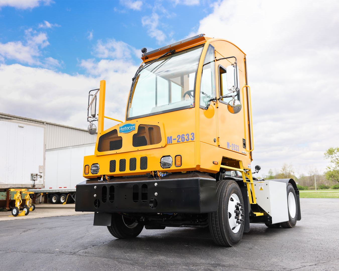 AUTOCAR ACTT 4x2 Terminal Tractor Offroad